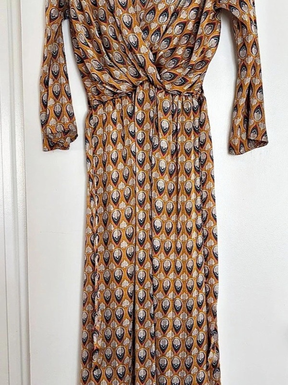 Rue des Abbesses Model Depose Geometric Twist Front Maxi Dress in Orange